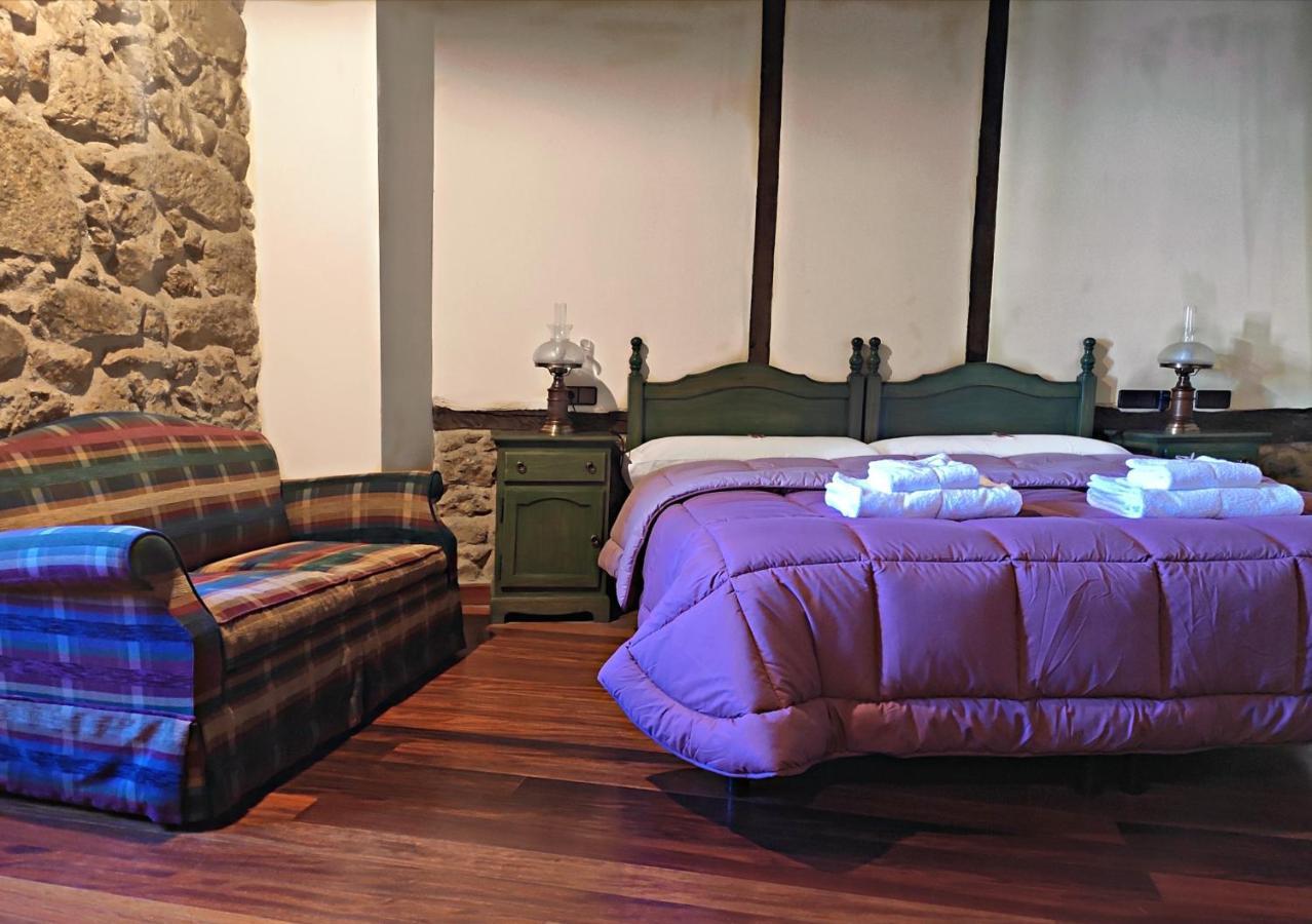 Posada De Candelario Exterior photo