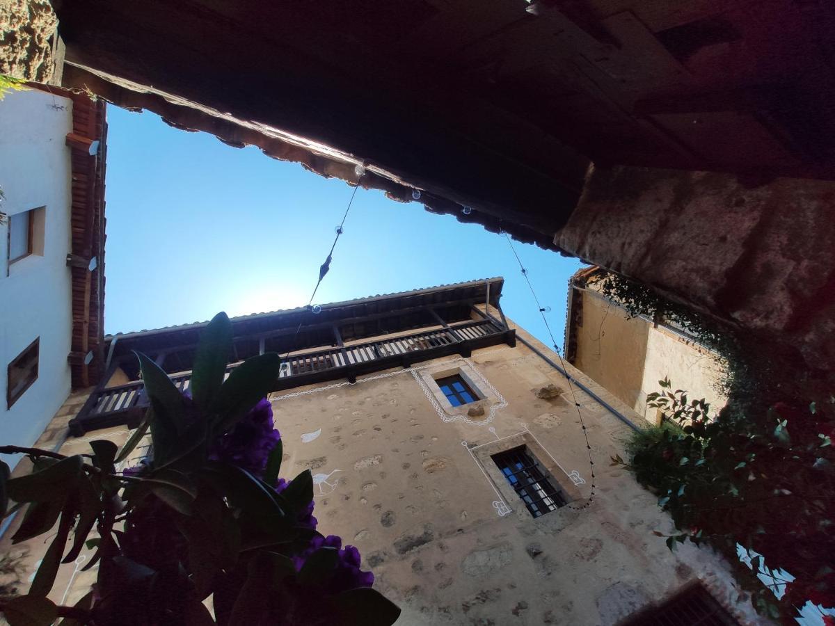 Posada De Candelario Exterior photo